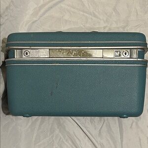 Samsonite Silhouette Blue Hard Shell Train Case, Vintage 1950’s